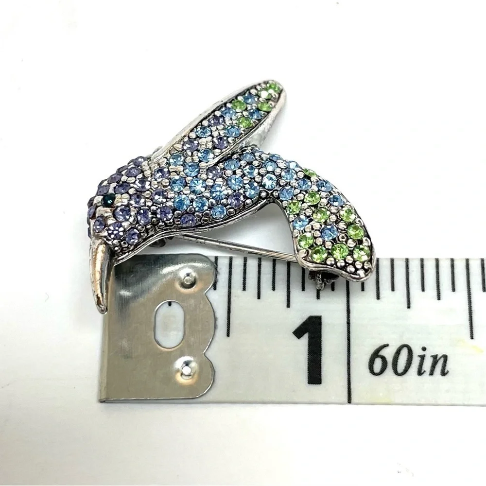 Vintage Monet hummingbird silver tone brooch pin